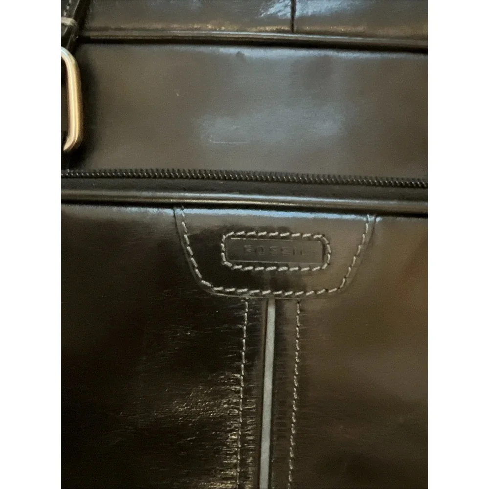 Fossil Black Leather Computer Crossbody Messenger Bag Size : Large 2 Handles